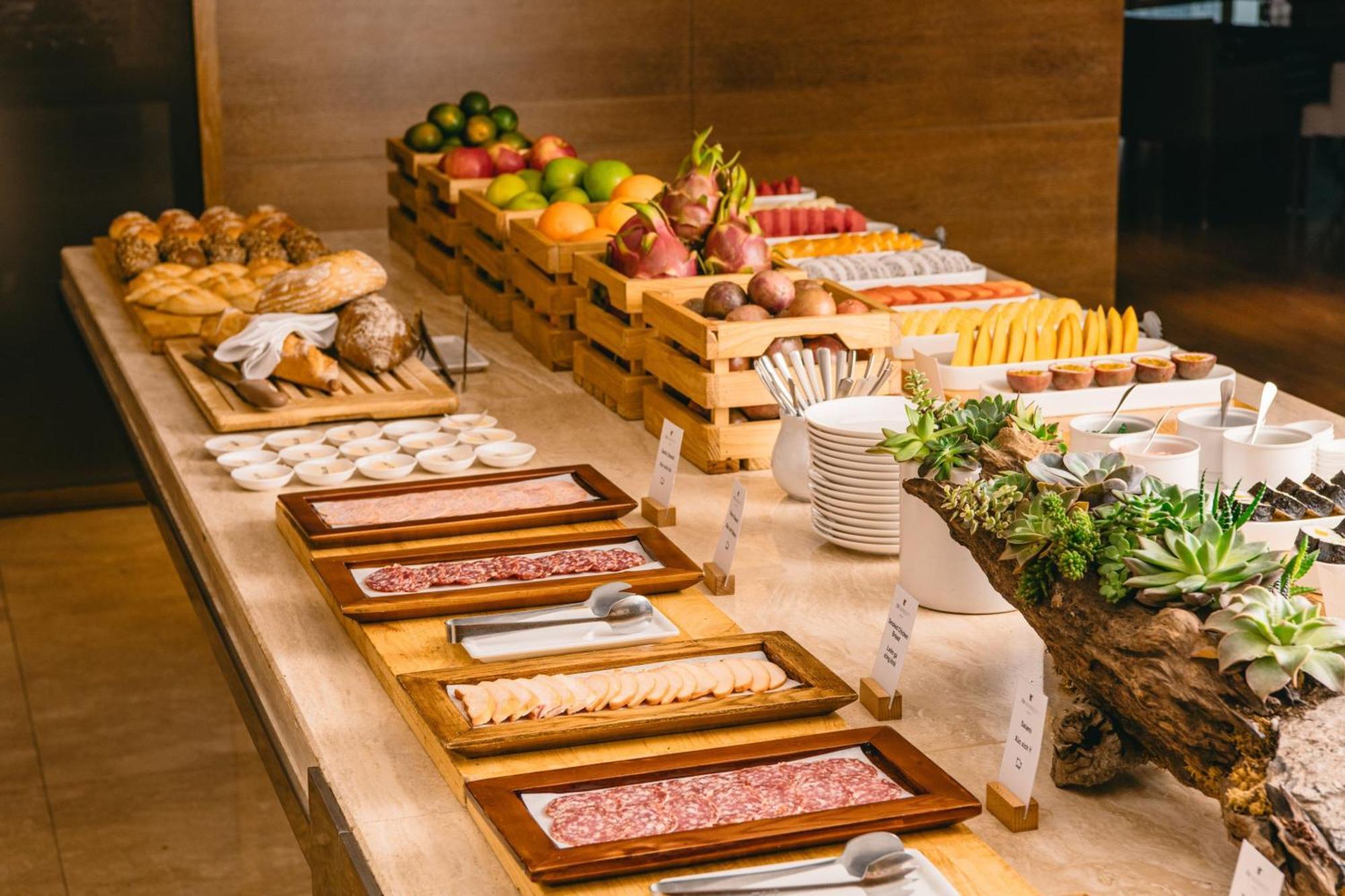 JW Marriott Hotel Hanoi Esterno foto